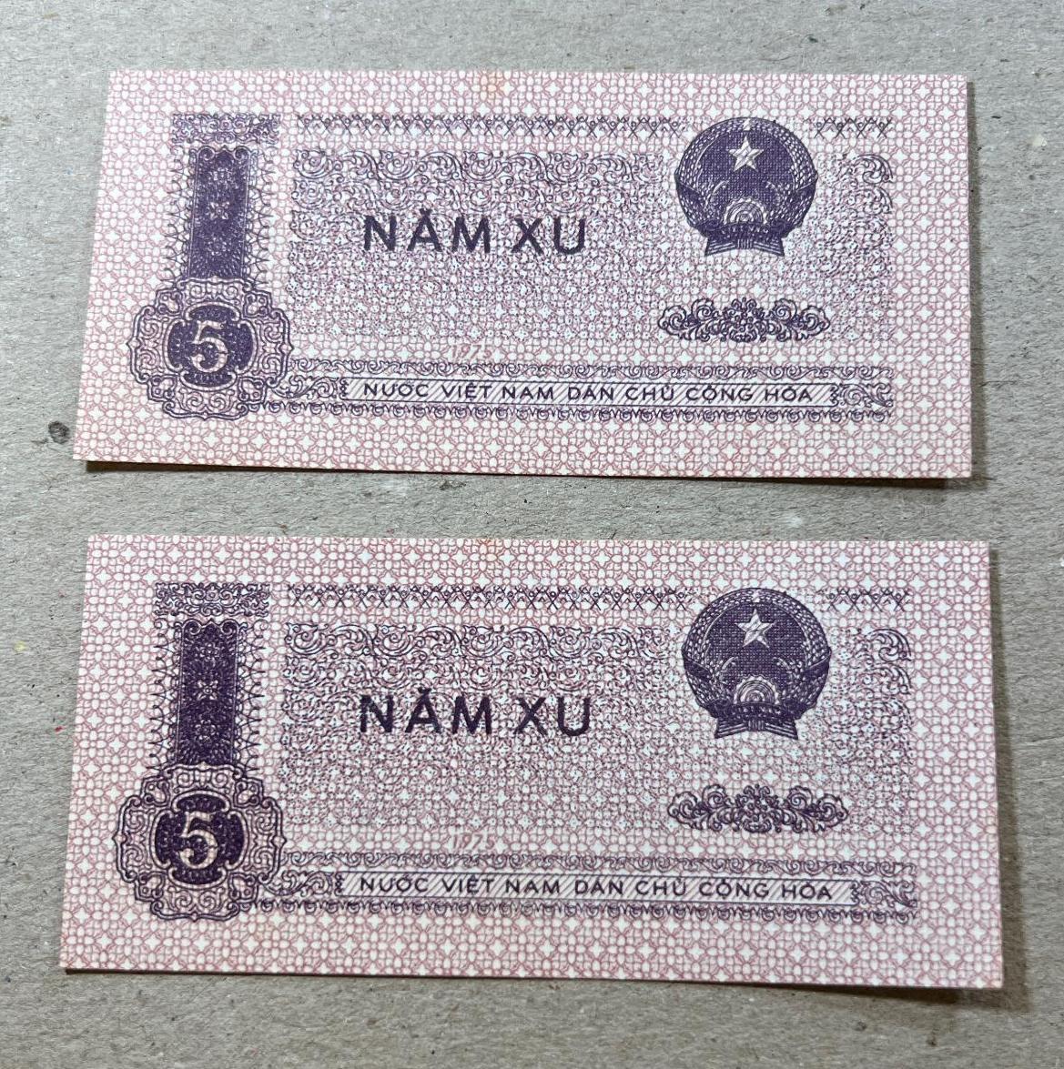 2- 1958 N. Vietnam 5 XU Banknotes, UNC, sells times the money