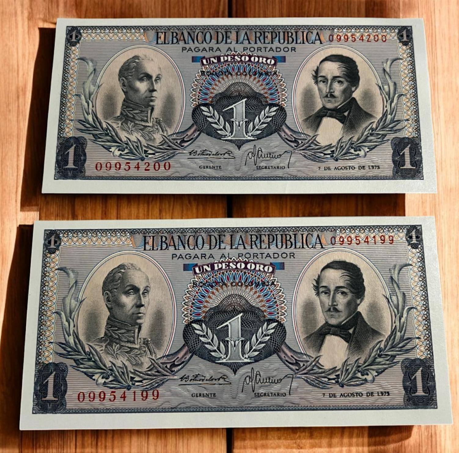 2- 1973 Columbia 1 Peso Banknotes, UNC w/ sequential serial numbers