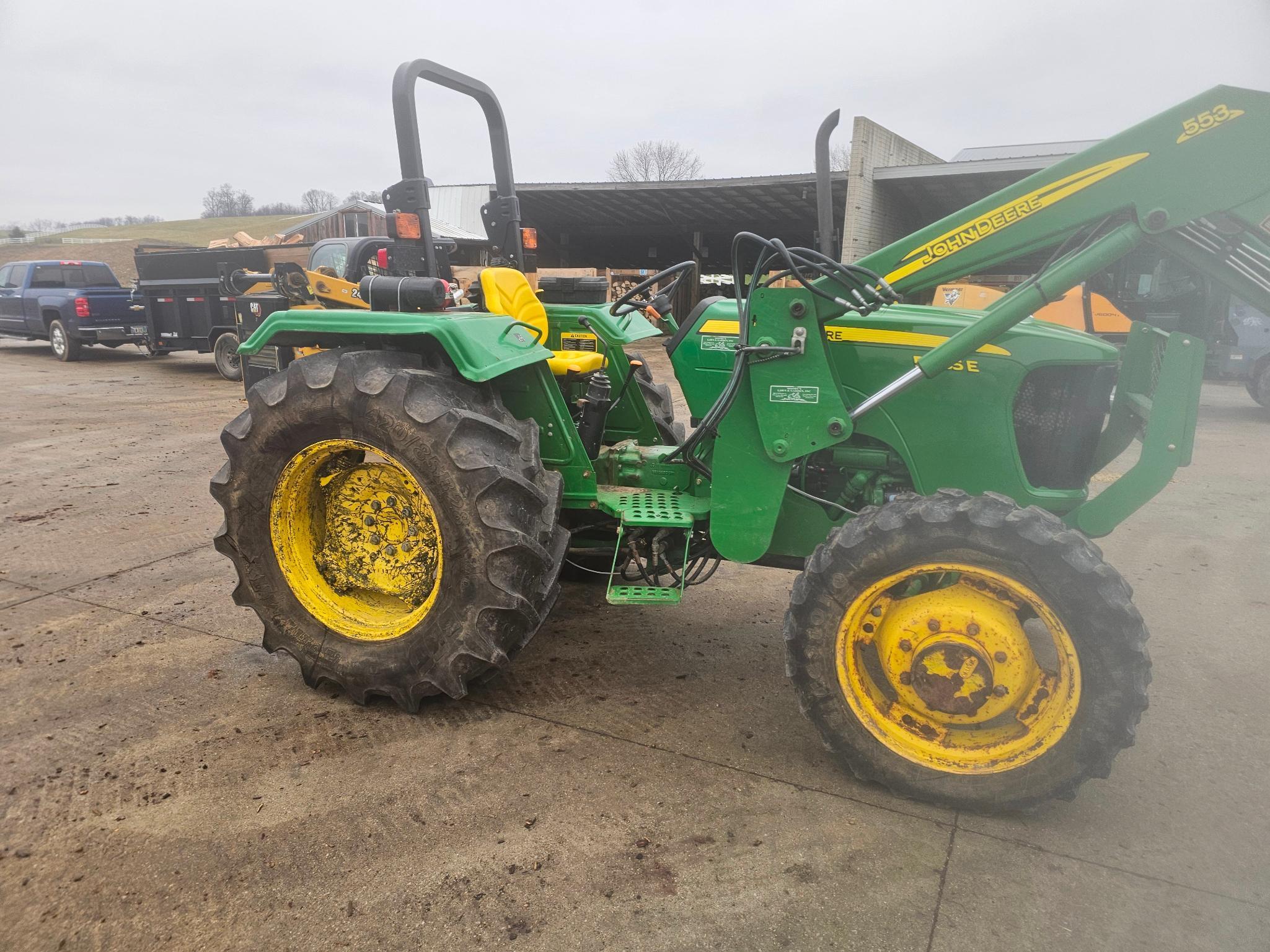 *SEE VIDEO* John Deere 5065E Tractor, good working condition, 2325 hours FORKS NOT INCLUDED