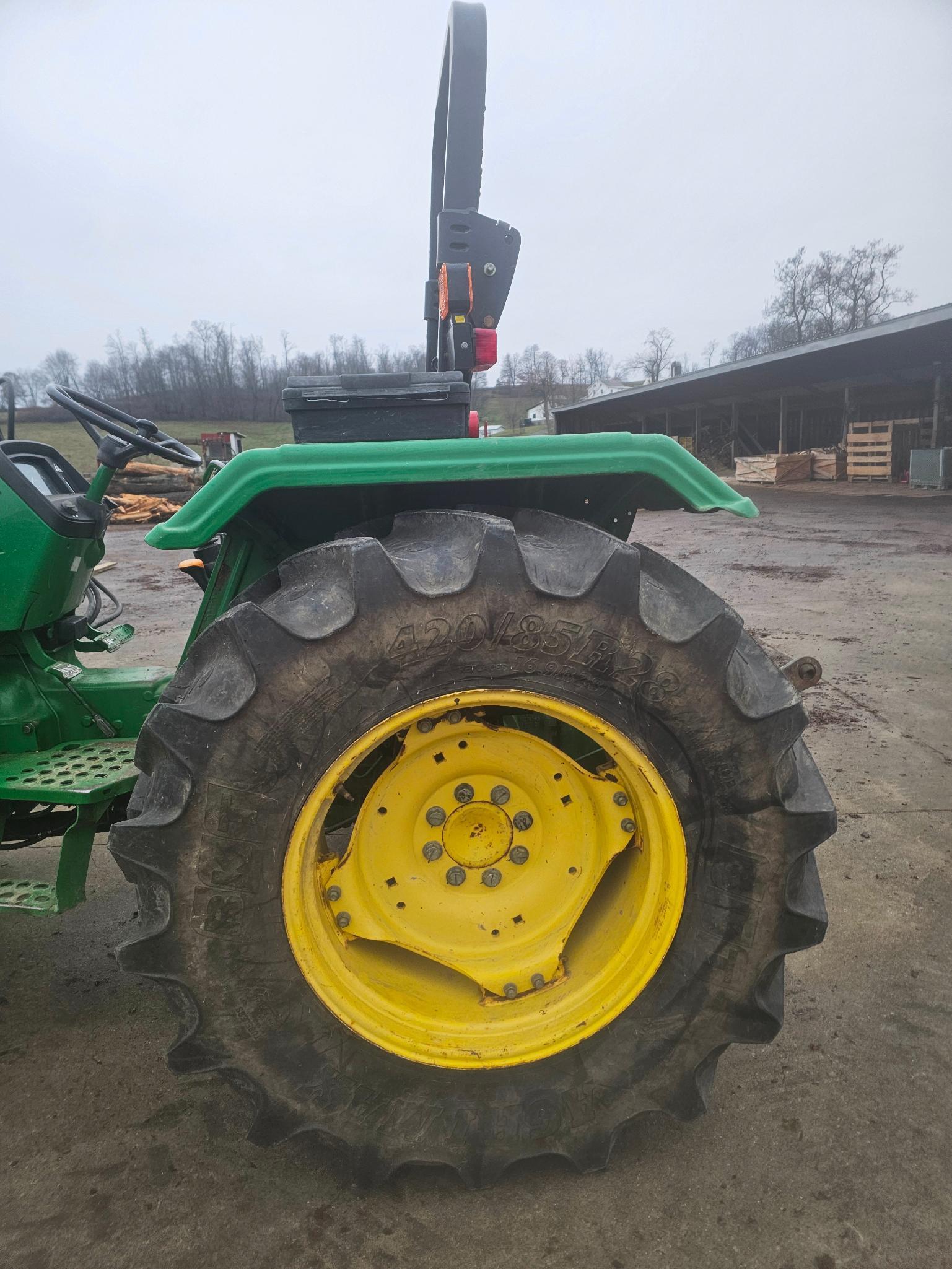 *SEE VIDEO* John Deere 5065E Tractor, good working condition, 2325 hours FORKS NOT INCLUDED
