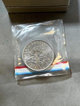 1971 FRANCE 5 FRANCS COIN in cello with case
