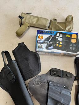 Asst Knife sheaths and holsters