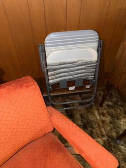 Arm chair and folding lawn chair