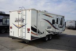 2014 LANCE 2295