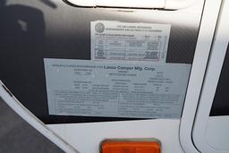 2014 LANCE 2295