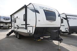 2023 PALOMINO SOLAIRE 208SS