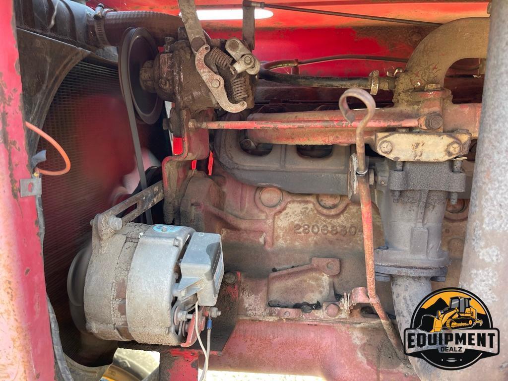Massey Ferguson 655 Swather
