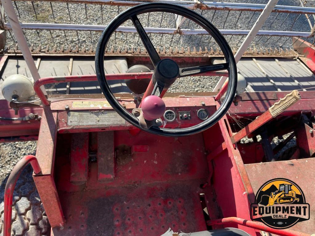 Massey Ferguson 655 Swather