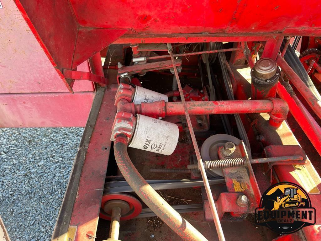 Massey Ferguson 655 Swather