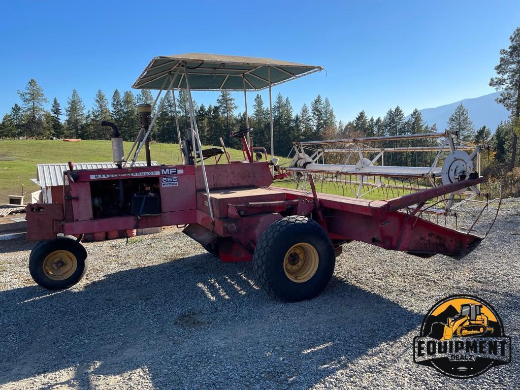 Massey Ferguson 655 Swather