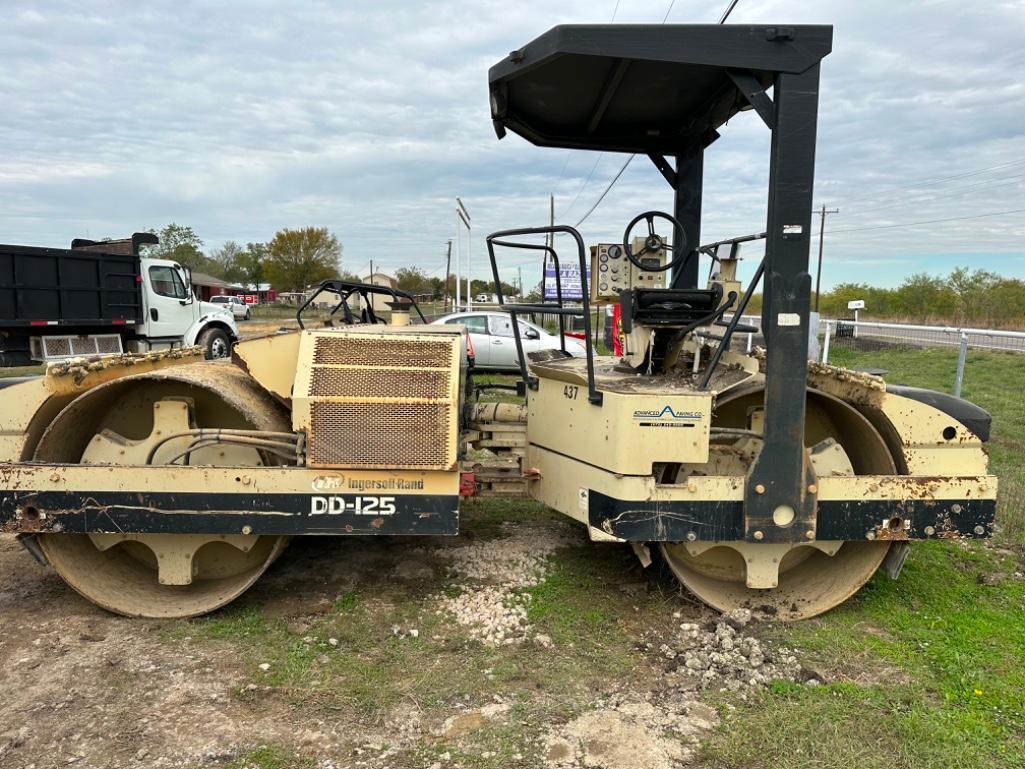 2004 Ingersoll Rand DD125 Smooth Drum Roller