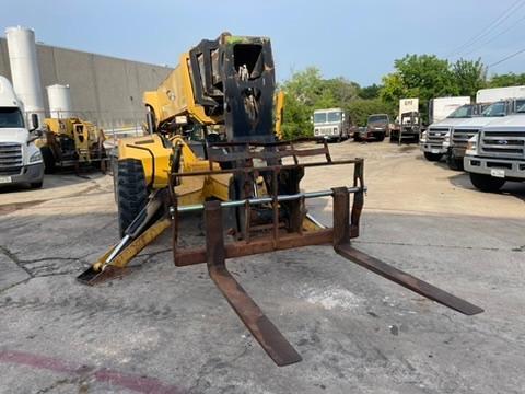 2012 TL1255C CAT Telehandler