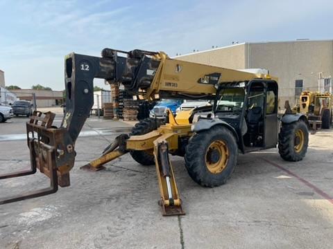 2012 TL1255C CAT Telehandler