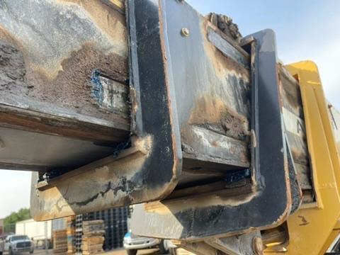 2012 TL1255C CAT Telehandler