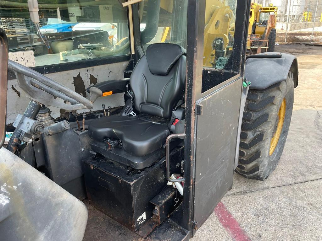 2012 TL1255C CAT Telehandler