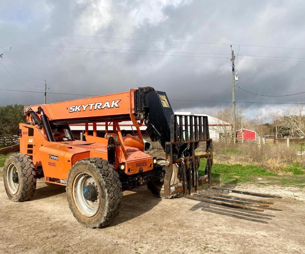 2018 JLG Skytrak 8042 8K Capacity Telehander