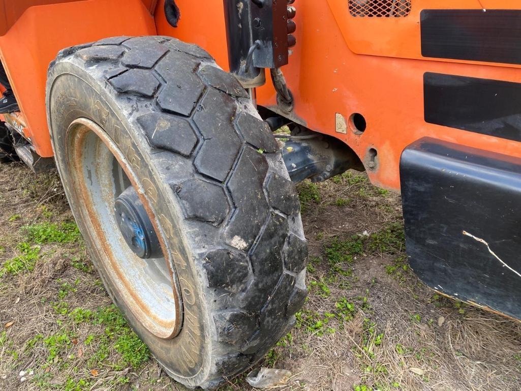 2018 JLG Skytrak 8042 8K Capacity Telehander