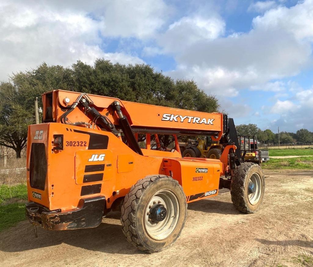 2018 JLG Skytrak 8042 8K Capacity Telehander