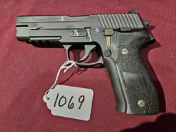 Sig Sauer; P-226; 9mm Para Handgun
