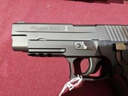 Sig Sauer; P-226; 9mm Para Handgun