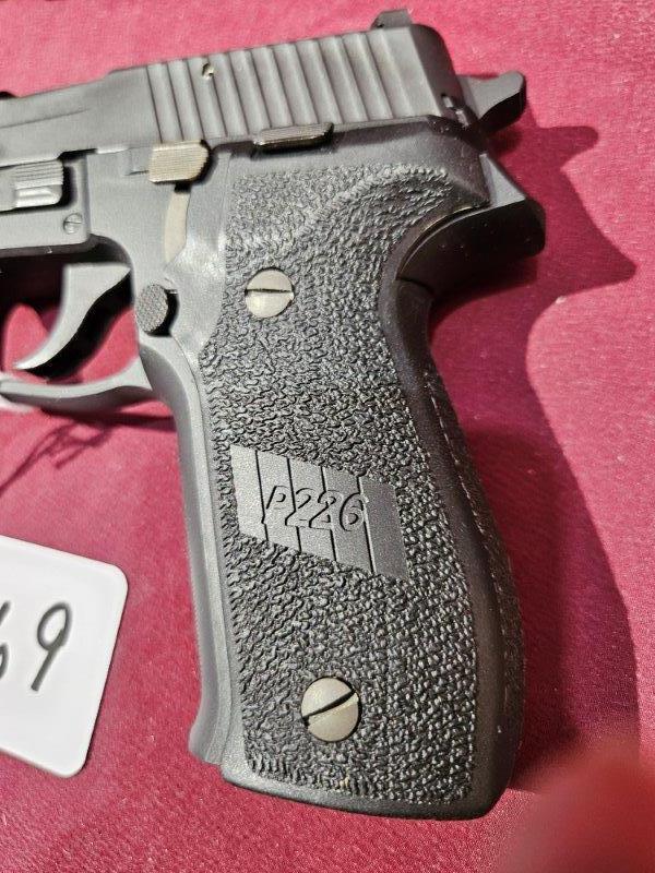 Sig Sauer; P-226; 9mm Para Handgun
