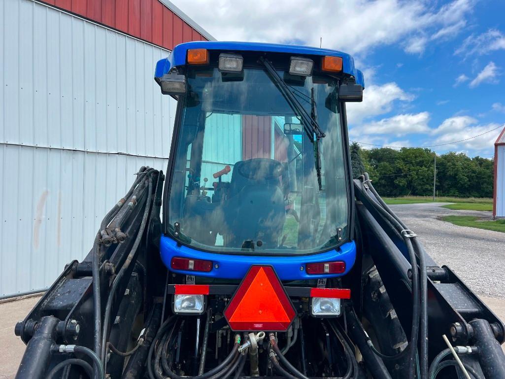 2005 New Holland TV145 bi-directional 4wd tractor