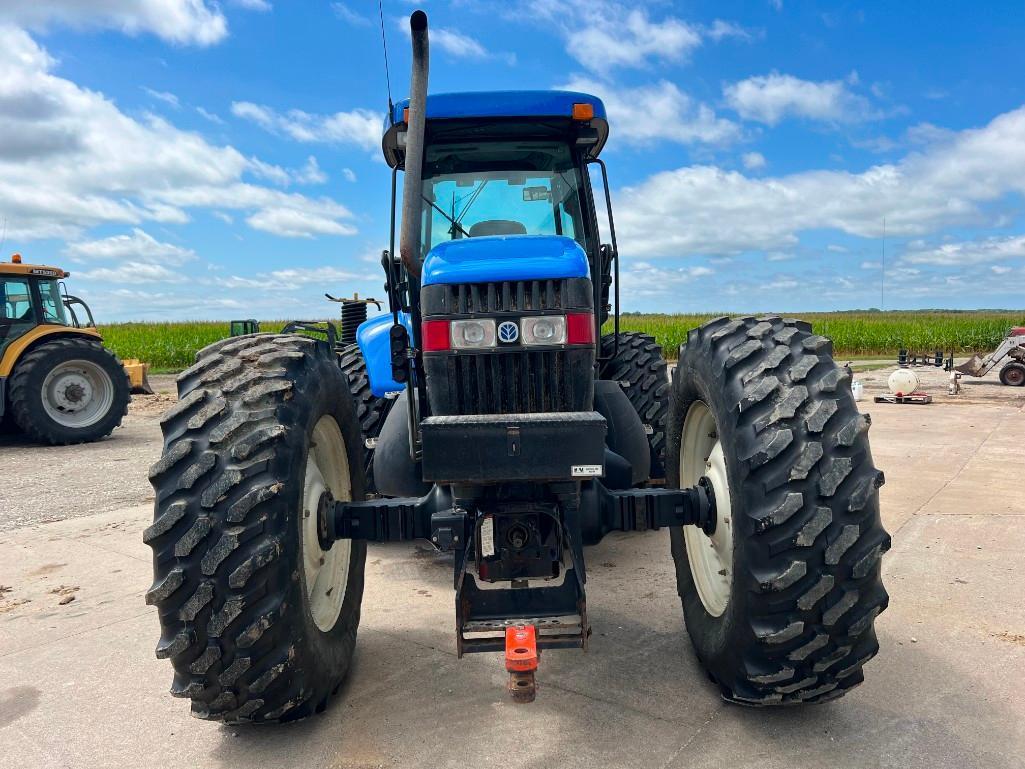 2005 New Holland TV145 bi-directional 4wd tractor