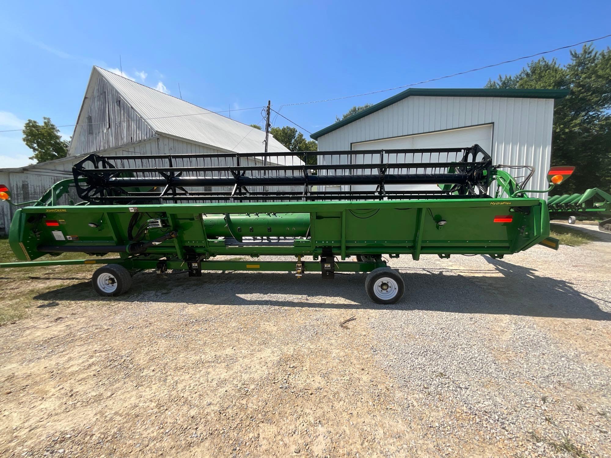 2013 John Deere 625F 25ft. platform