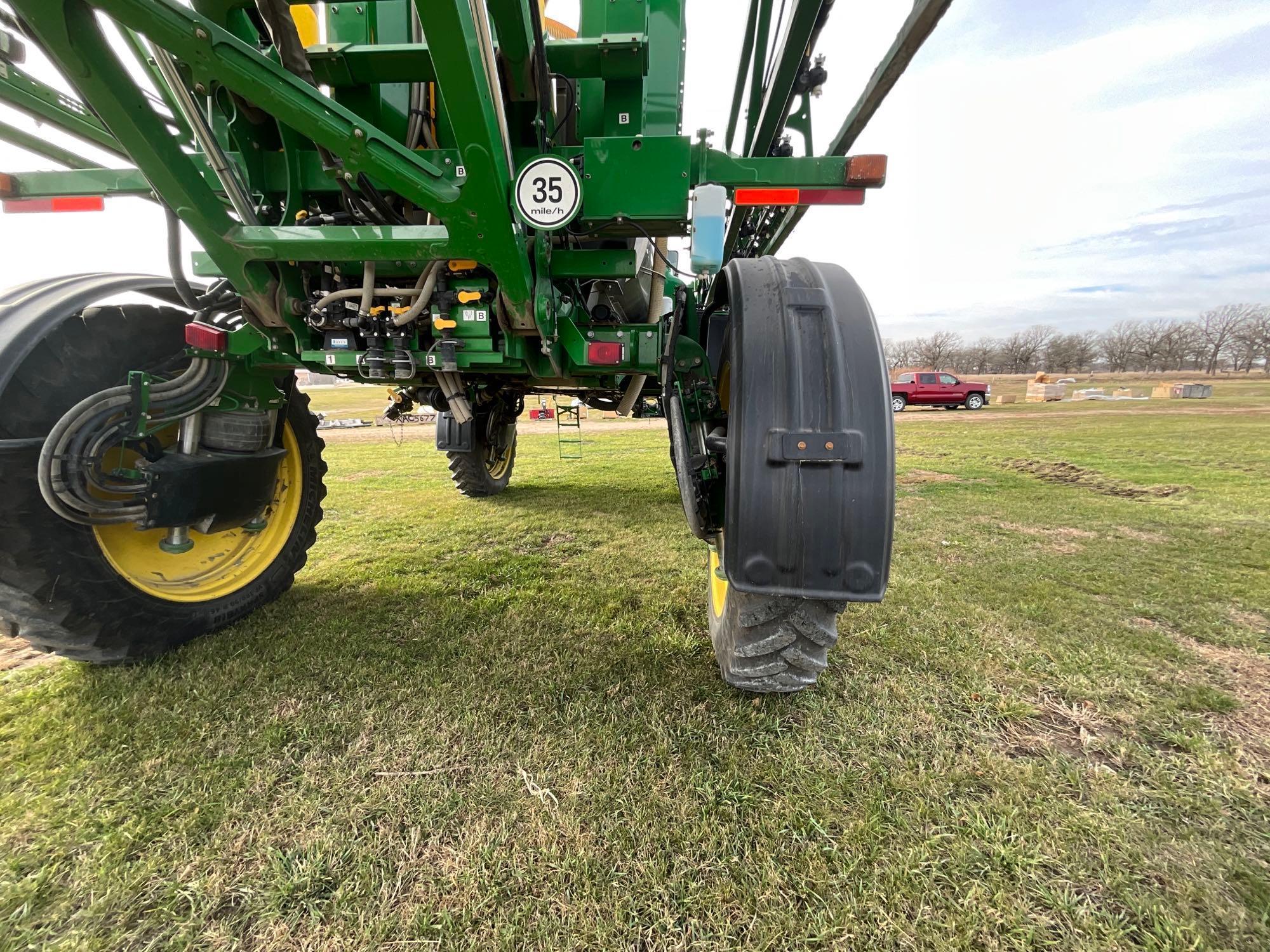 2016 John Deere R4038 Self Propelled Sprayer