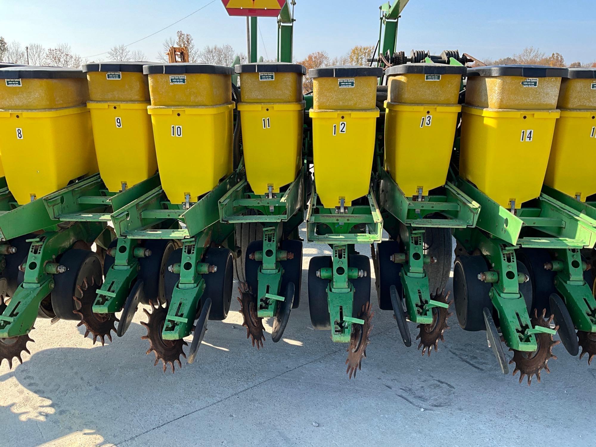 John Deere 1780 12/23 Conservation Planter