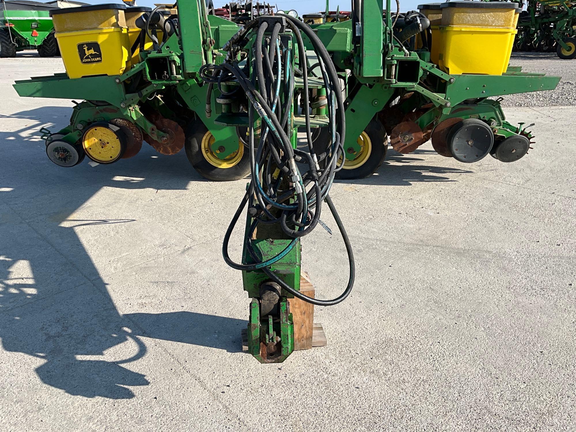 John Deere 1780 12/23 Conservation Planter