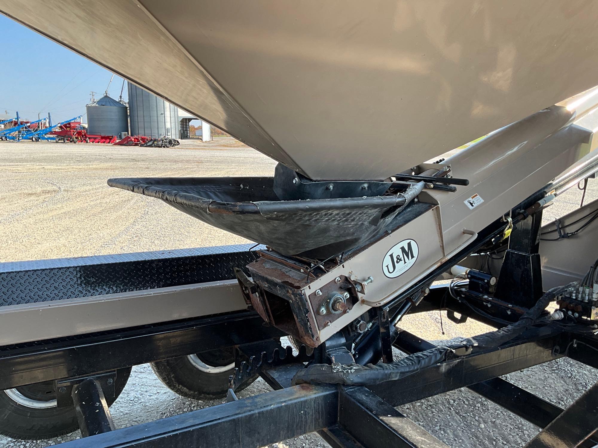 2011 J&M 375ST Seed Tender