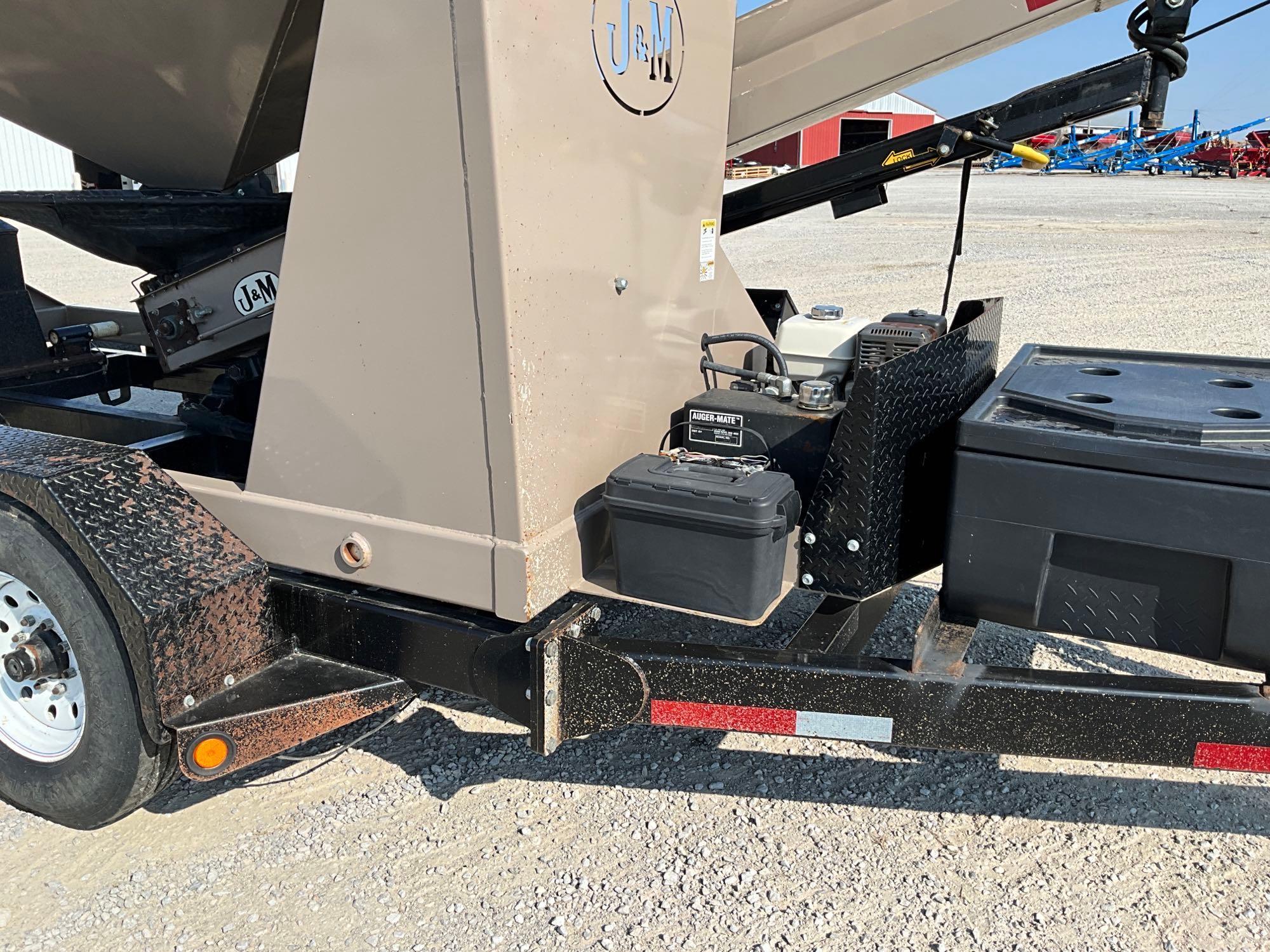 2011 J&M 375ST Seed Tender
