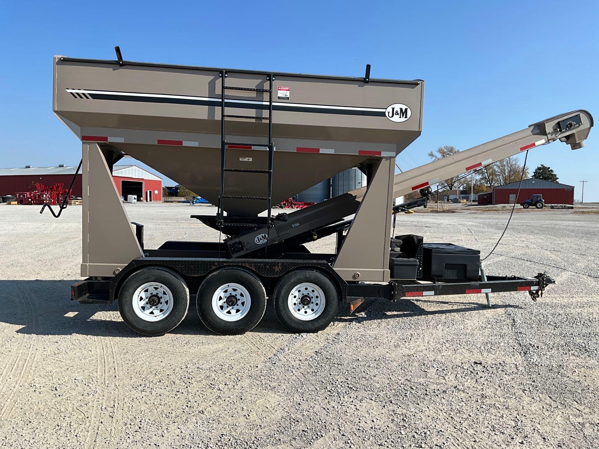 2011 J&M 375ST Seed Tender