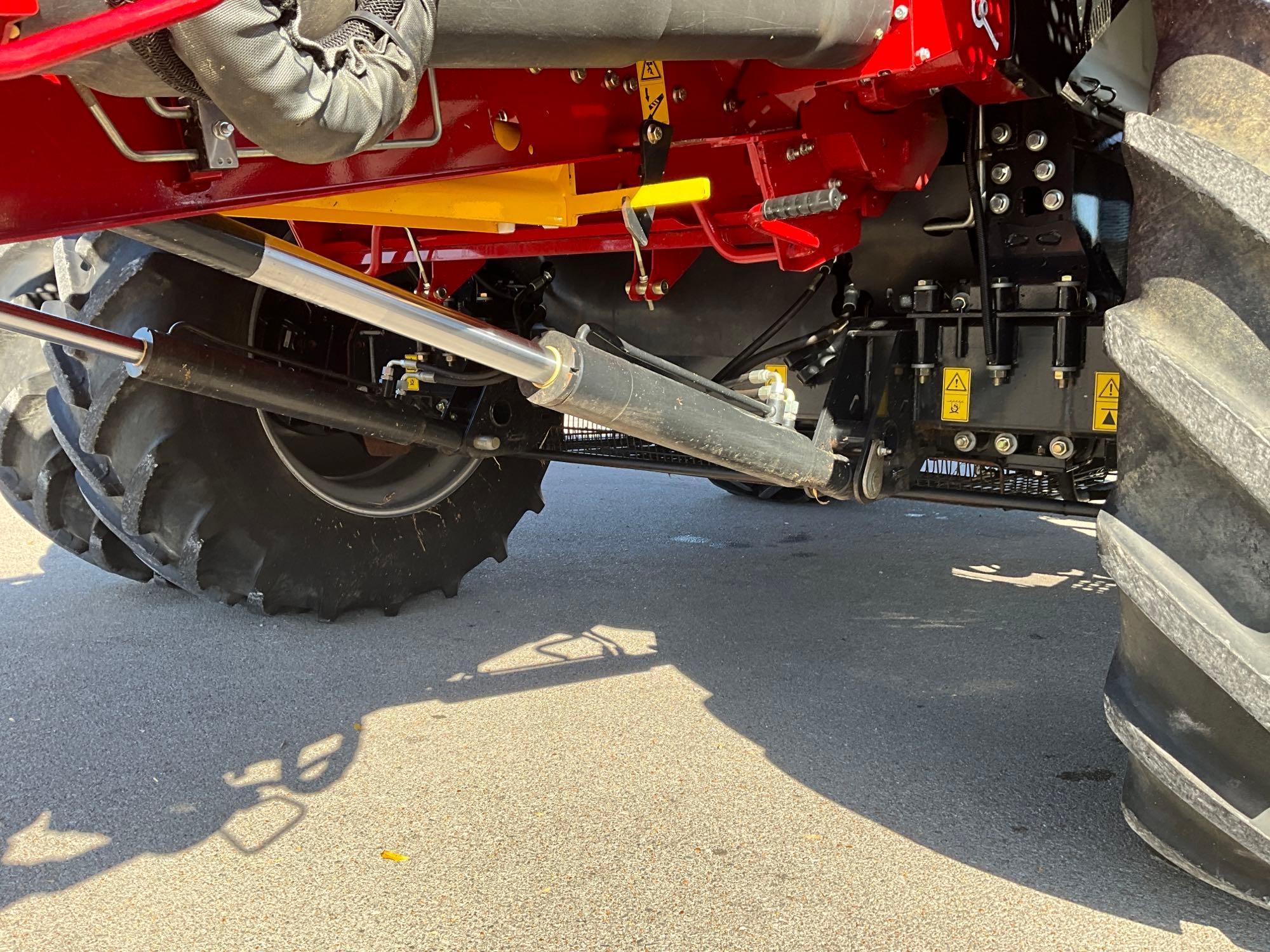 2022 Case IH 8250 4WD Combine