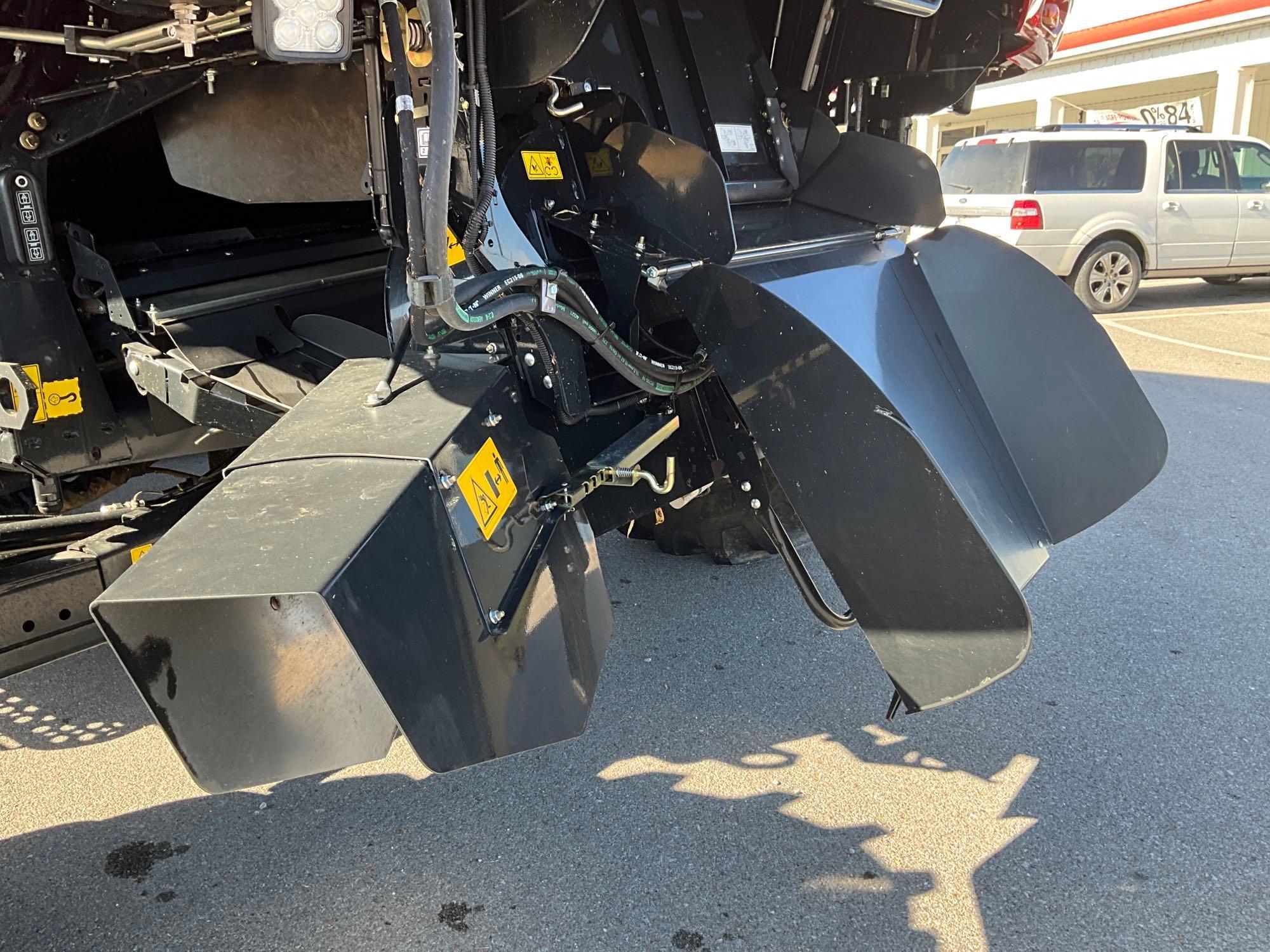 2022 Case IH 8250 4WD Combine