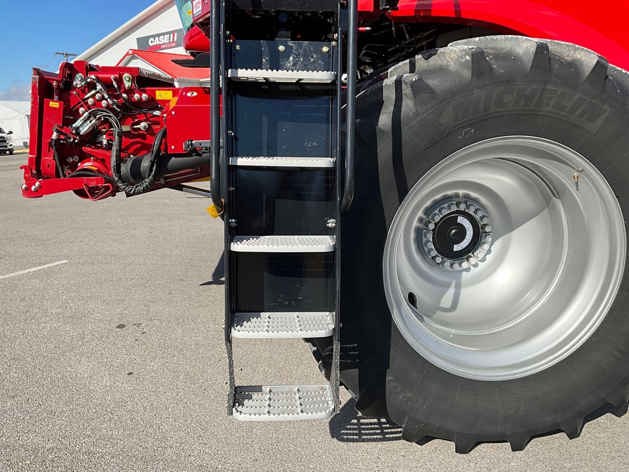 2022 Case IH 8250 4WD Combine