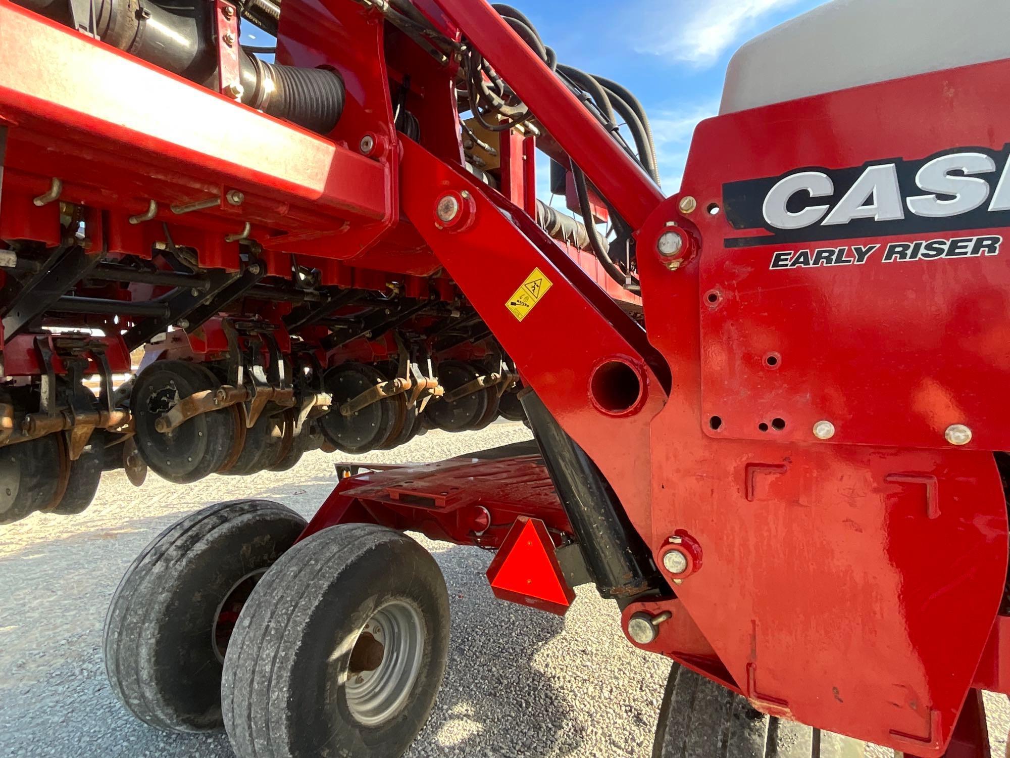 2013 Case IH Early Riser 1245 16/31 Row Bulk Fill Planter