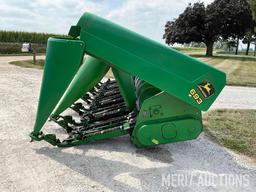 John Deere 693 6 row 30in. corn head