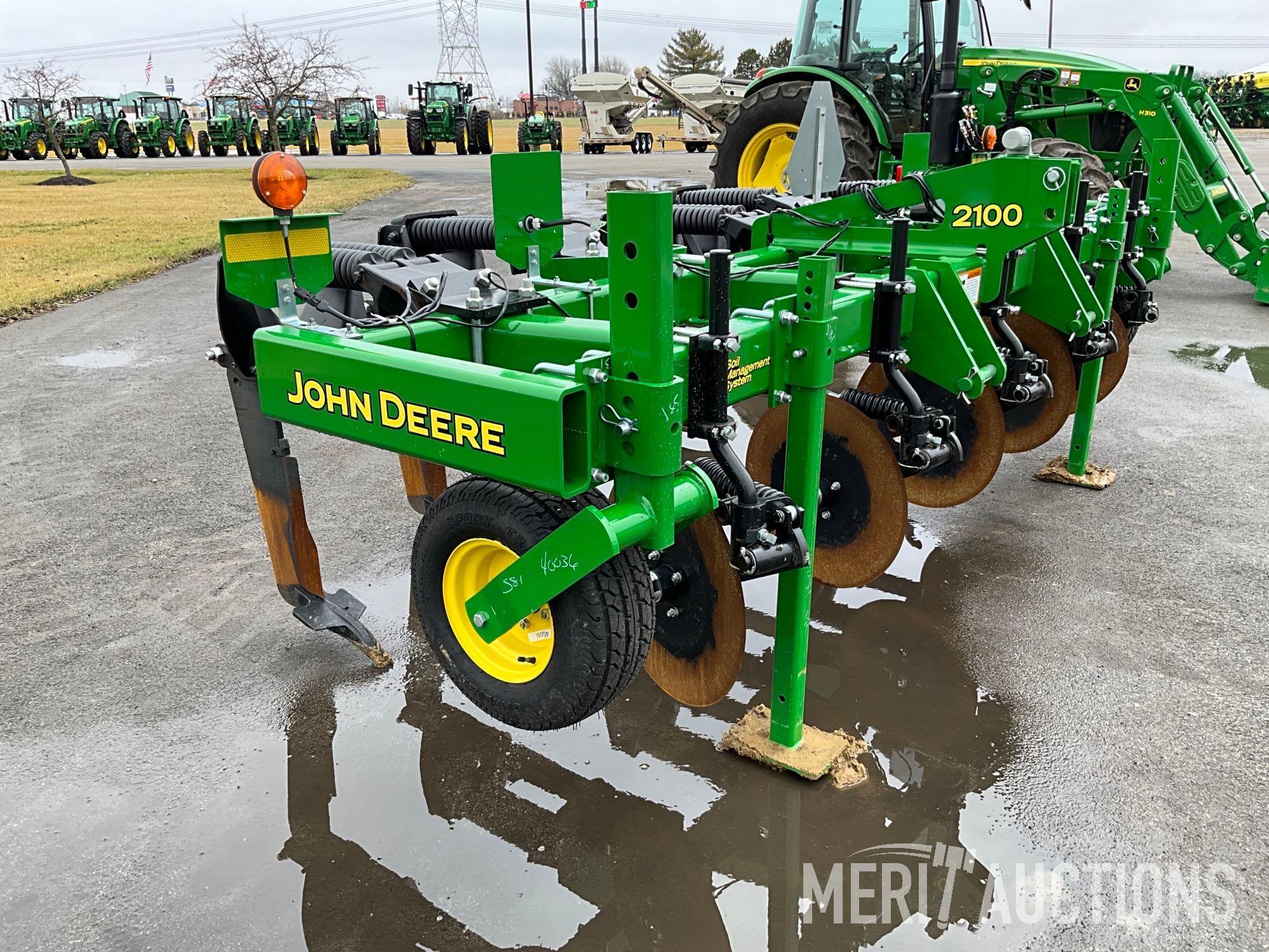 2023 John Deere 2100 Ripper