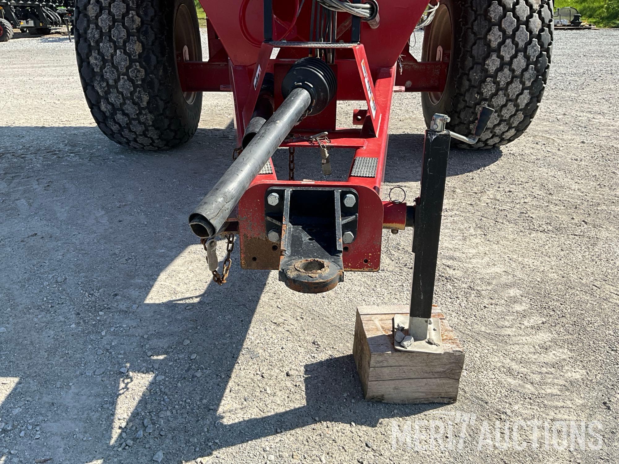 2010 Brent 678 Grain Cart
