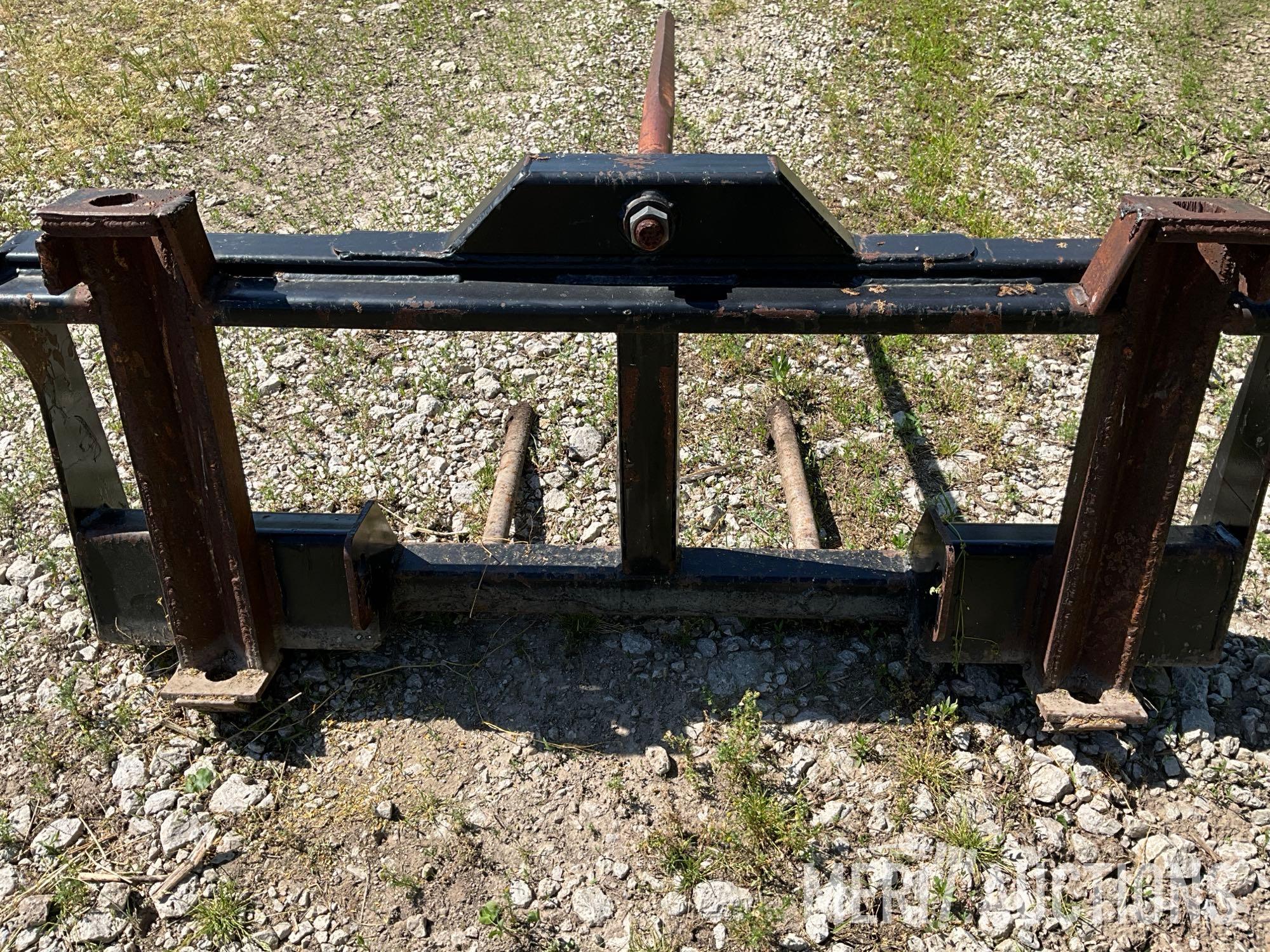 GB loader mounted bale spear