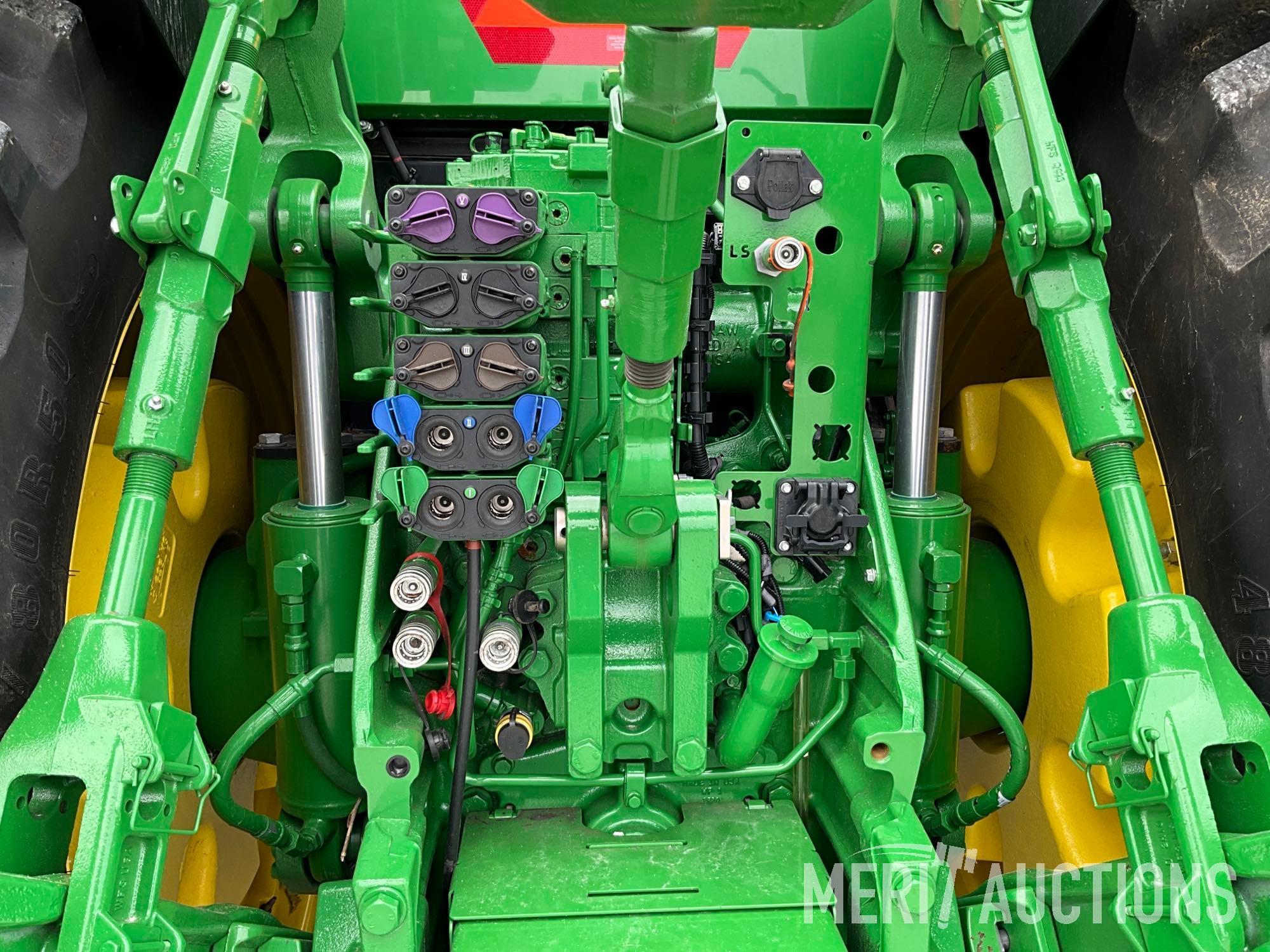 2022 John Deere 8R 370 MFWD Tractor