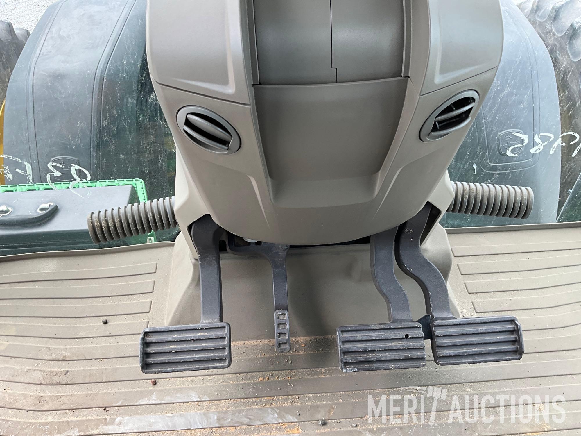 2022 John Deere 8R 370 MFWD Tractor