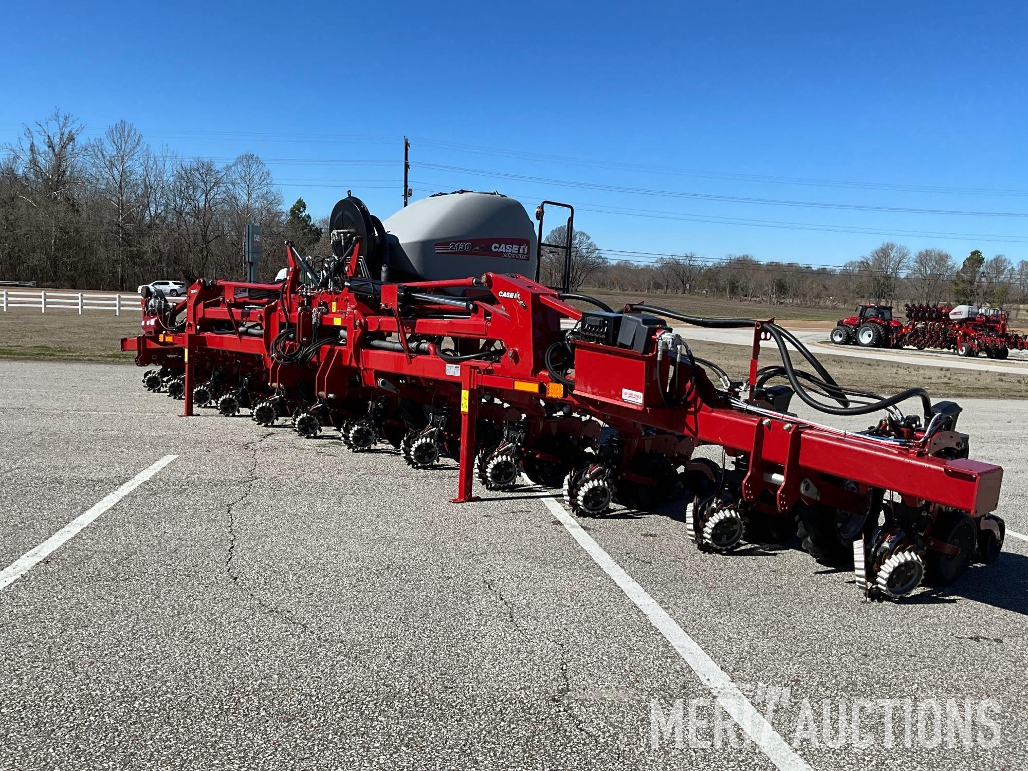 2020 Case IH Early Riser 2130 Bulk Fill Stack Fold Planter