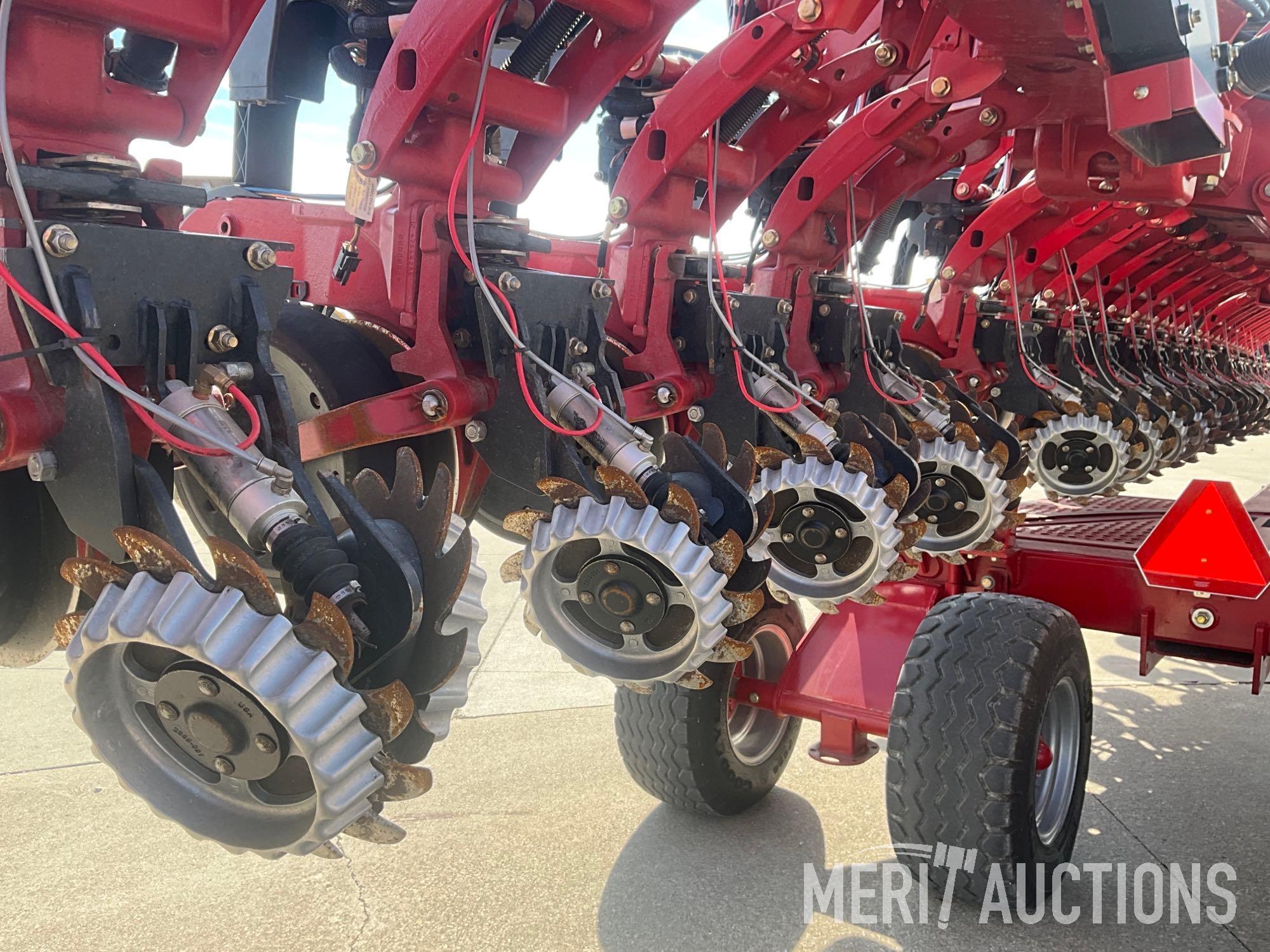 2021 Case IH Early Riser 2140 High SpeedBulk Fill Planter