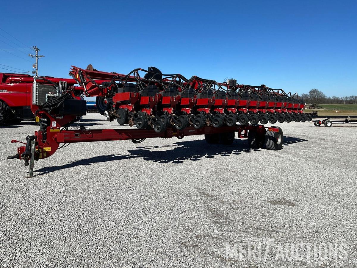2014 Case IH Early Riser 1245 16/31 Row Bulk Fill Planter?15?/30?Row Spacing