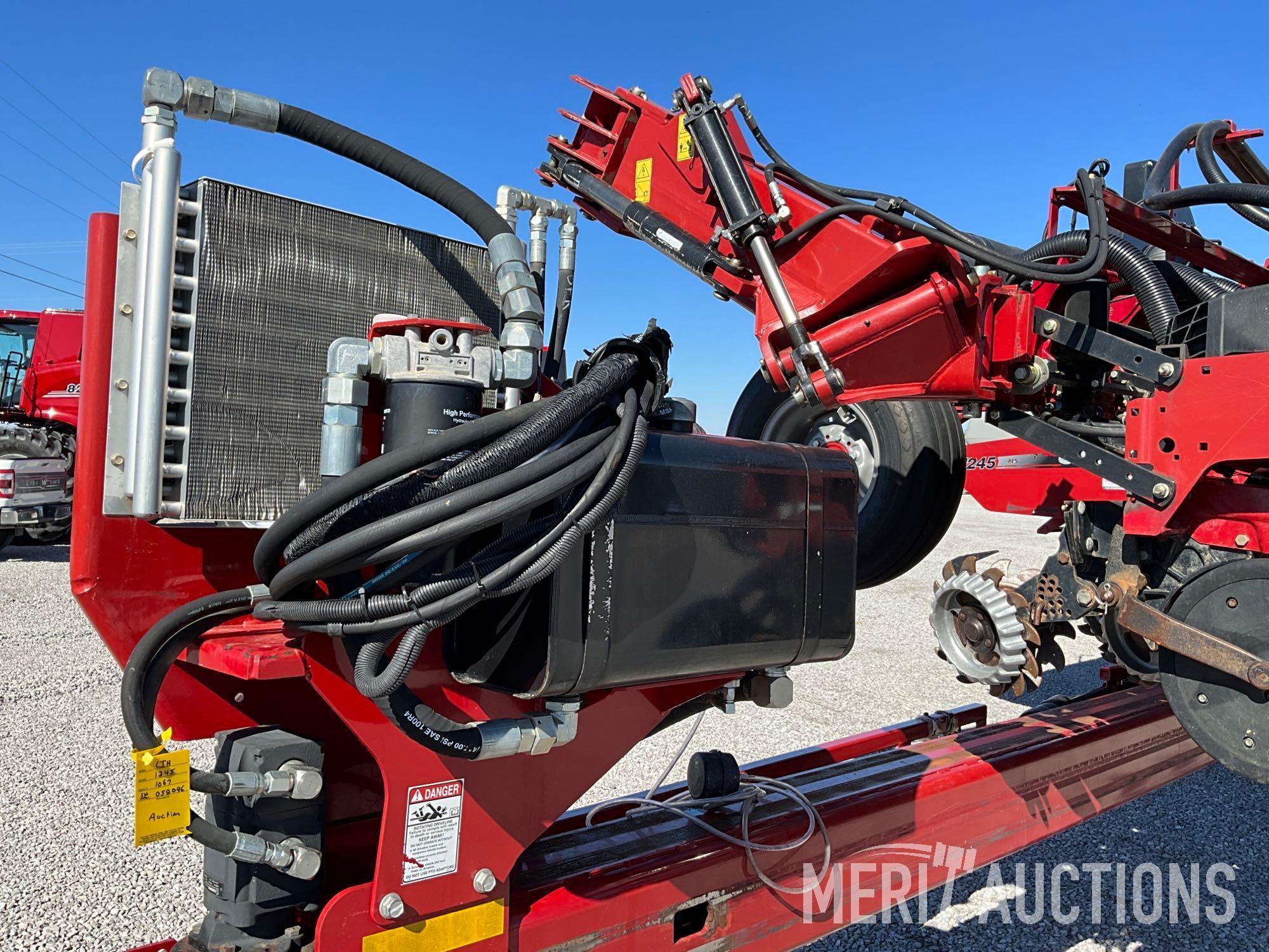 2014 Case IH Early Riser 1245 16/31 Row Bulk Fill Planter?15?/30?Row Spacing
