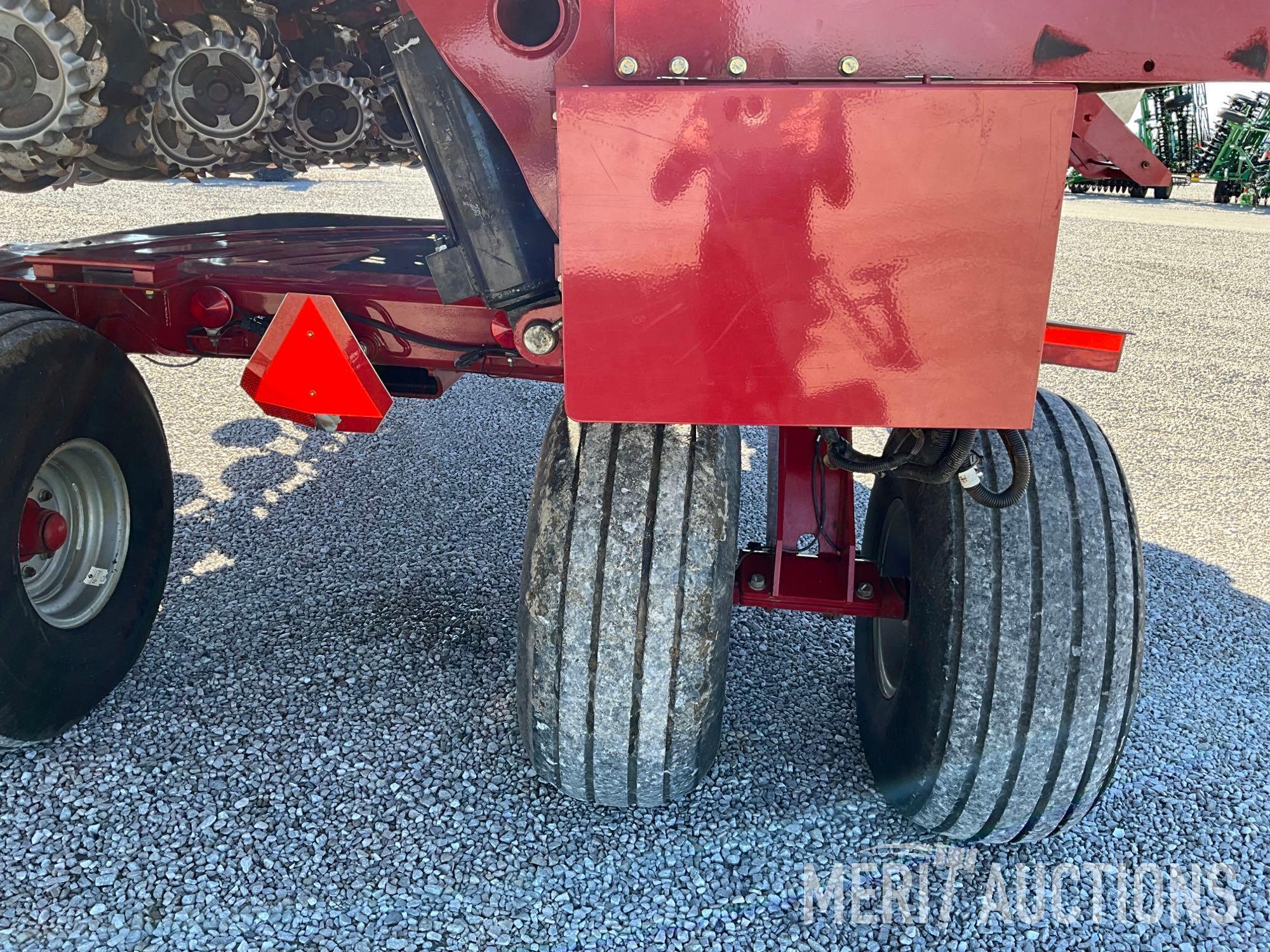 2014 Case IH Early Riser 1245 16/31 Row Bulk Fill Planter?15?/30?Row Spacing