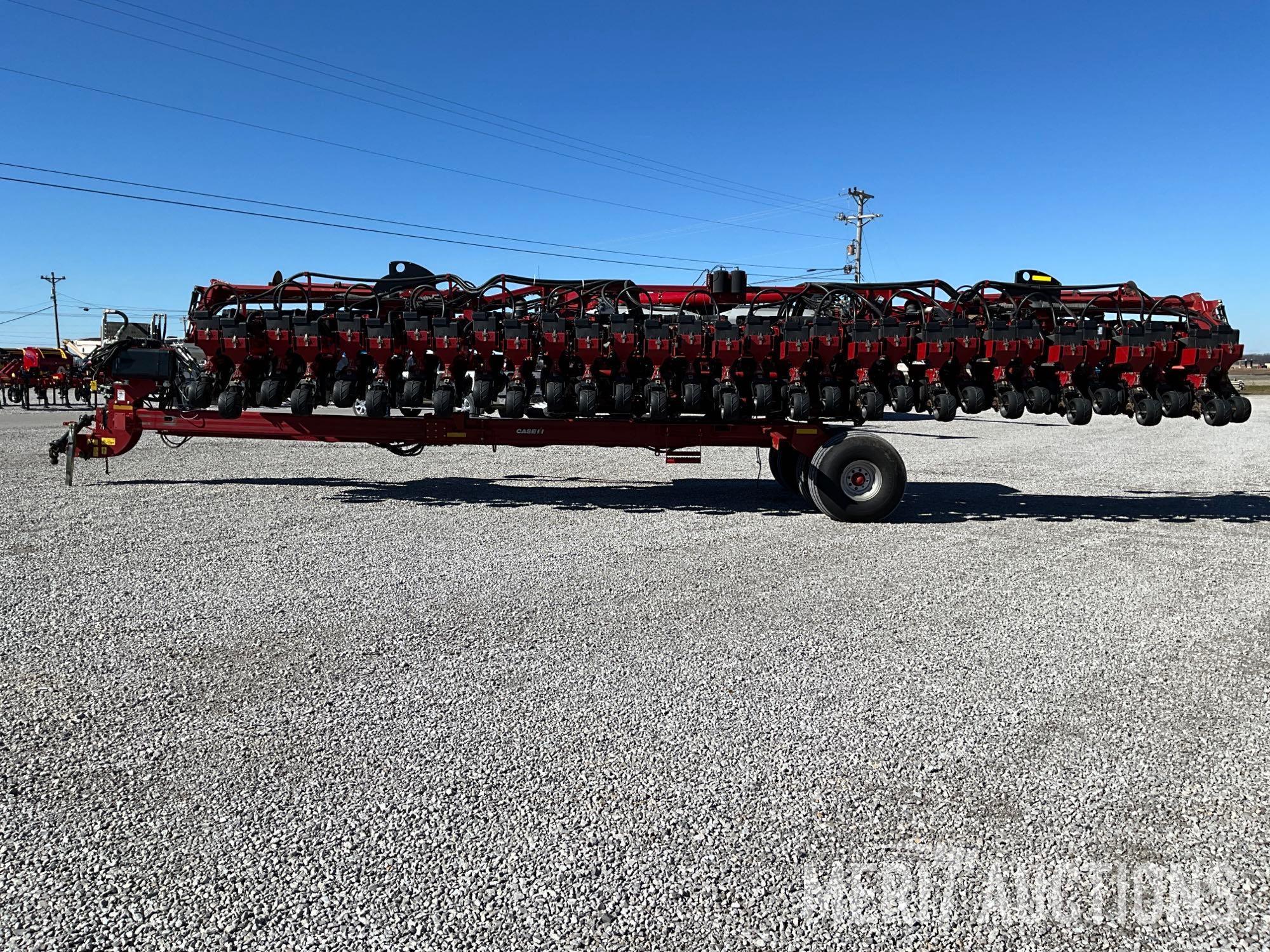 2014 Case IH Early Riser 1245 16/31 Row Bulk Fill Planter?15?/30?Row Spacing